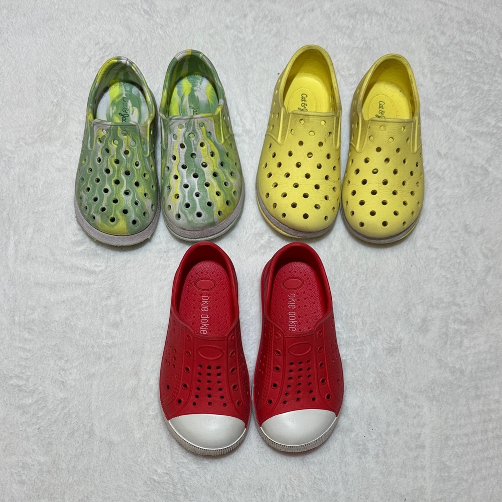 Boys summer slip on water shoe lot size 6